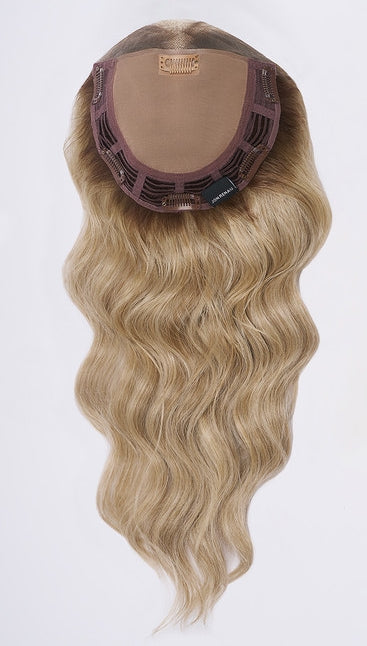 Top Trend Lace HD Wavy 18"