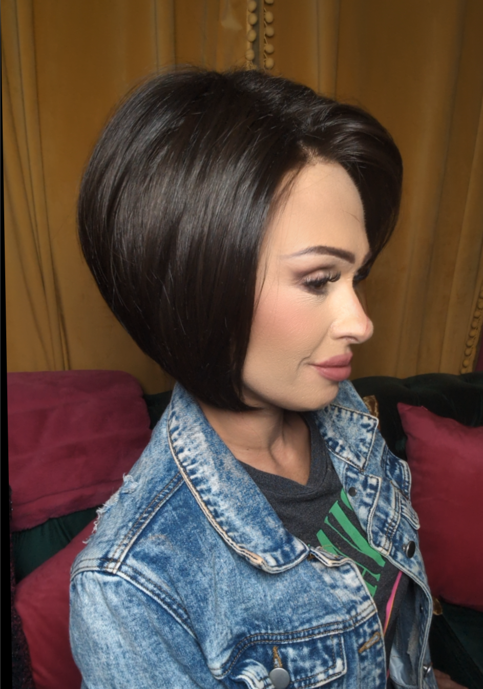 Angled Bob by TRESSALLURE