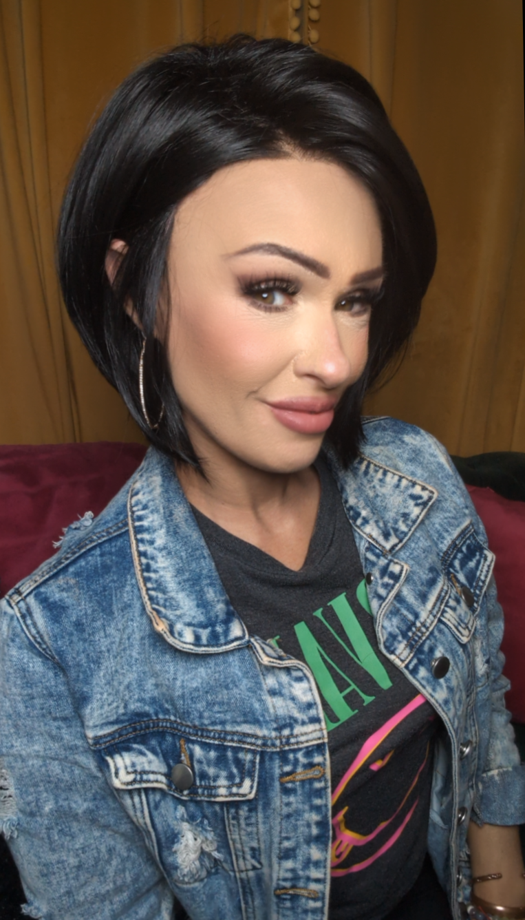 Angled Bob by TRESSALLURE