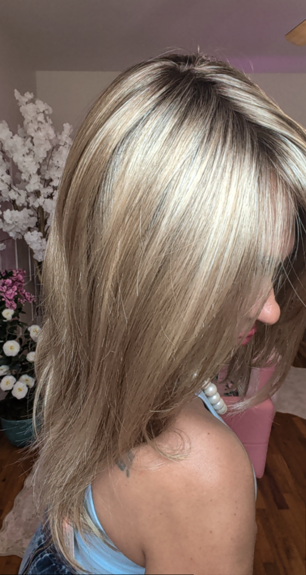 Belinda | Hand-tied | Swiss Lace | Prosecco  | Envy | Open Box